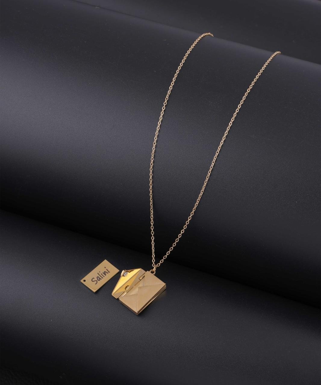 PEN Gold Personalized Envelope Necklace